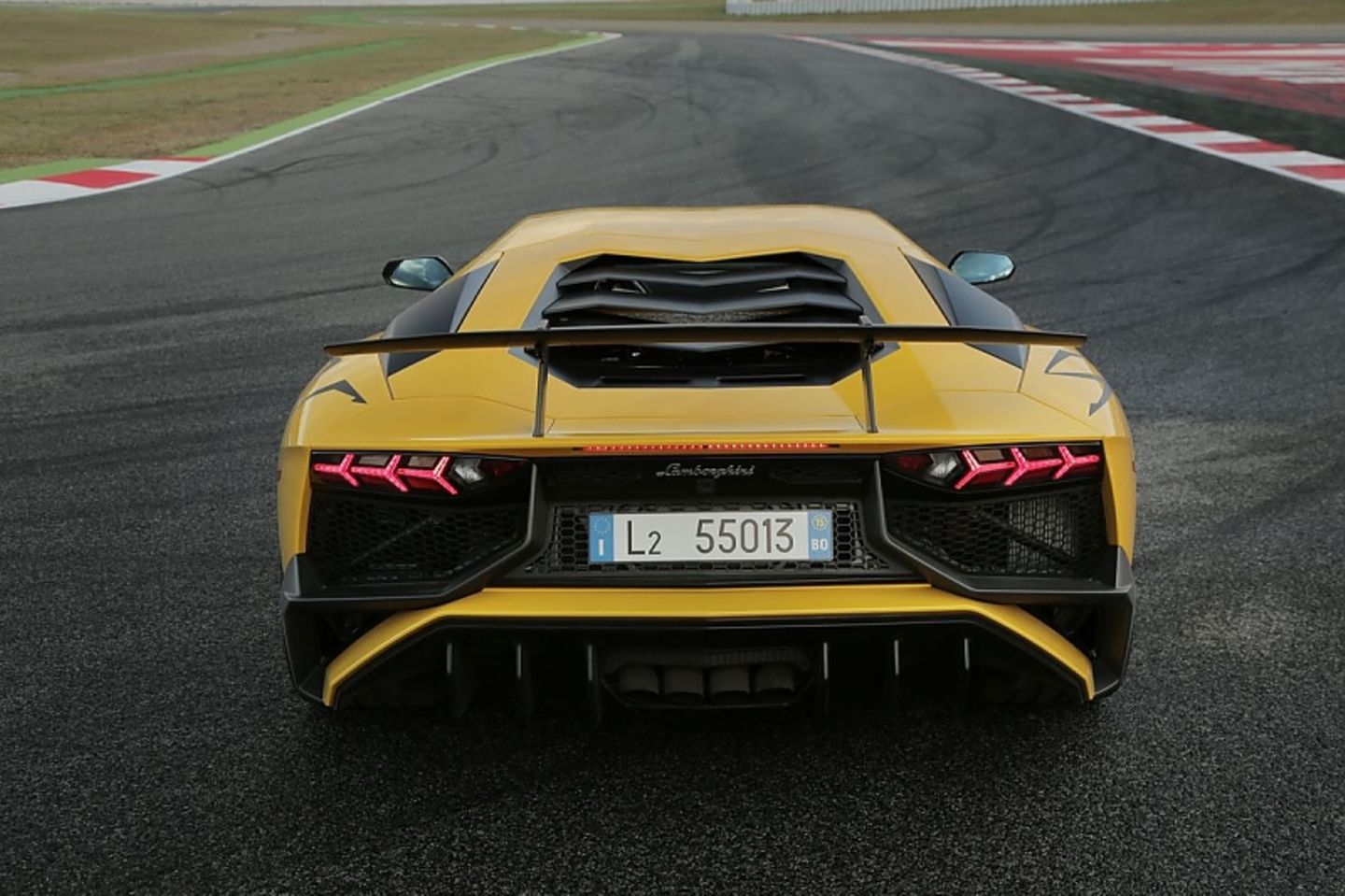 Aventador SV 39
