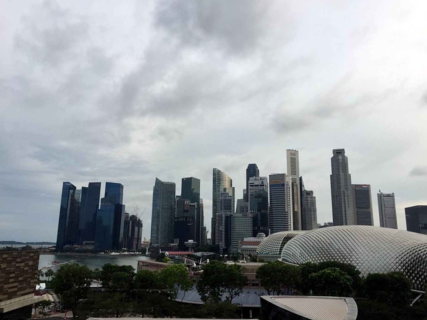 Skyline des Financial Districts von Singapur