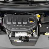 Der neue Diesel wird beim Jeep Cherokee 2.2 MultiJet Limited in zwei Leistungsstufen angeboten