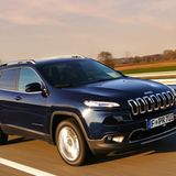 Die Neungang-Automatik bremst die Verve des Triebwerks