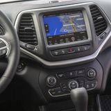 Das Infotainment-System ist nicht top-aktuell, aber man findet sich schnell zurecht