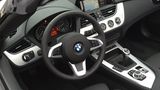 das Cockpit des BMW Z4 sDrive 20i