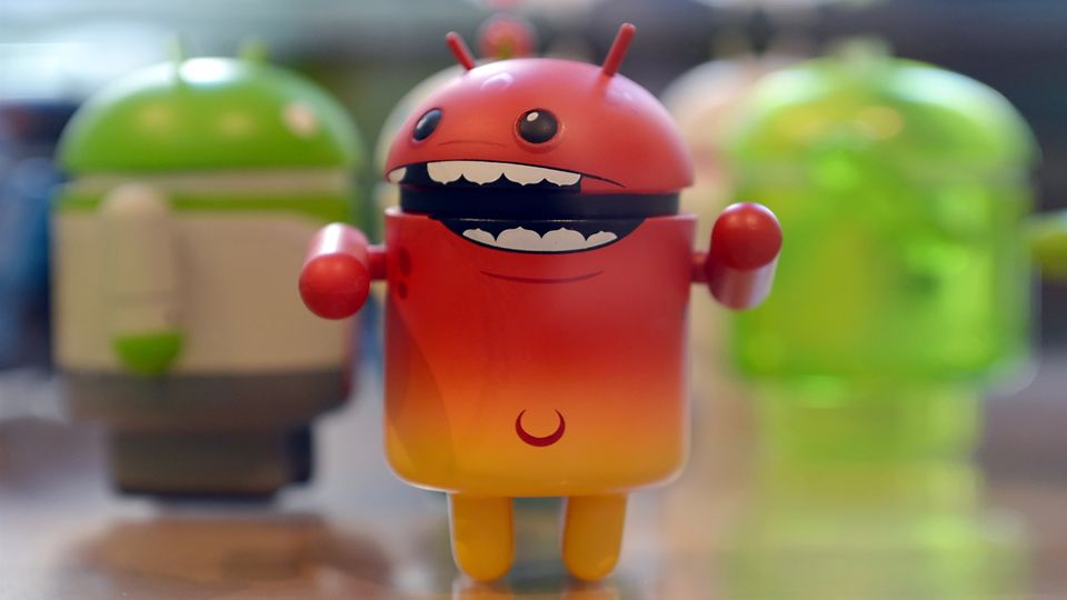 Kurze Update-Zyklen, viele unterschiedliche Versionen: Das mobile Betriebssystem Android von Google kämpft mit Sicherheitsproblemen.