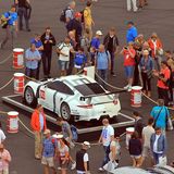 Wo sich Menschenmengen bilden, ist immer etwas Besonderes zu sehen.