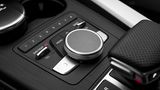 Audi A4 2.0 TFSI Jahrgang 2016 - mit Touchcontroller auf dem Mitteltunnel