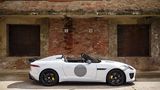Der Jaguar F-Type Project 7 ist 4,55 Meter lang,...