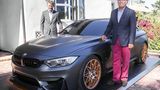 BMW M4 GTS Concept in Pebble Beach zusammen mit BMW-USA-Chef Willisch und Carsten Preis von der M GmbH