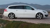 Der Radstand ist elf Zentimeter länger als bei der Limousine