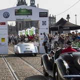 Beim Zieleinlauf ist eine Menge los