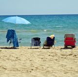 Sonnenschirme am Strand