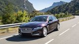 Der Jaguar XF 2.0d kostet mindestens 45.520 Euro