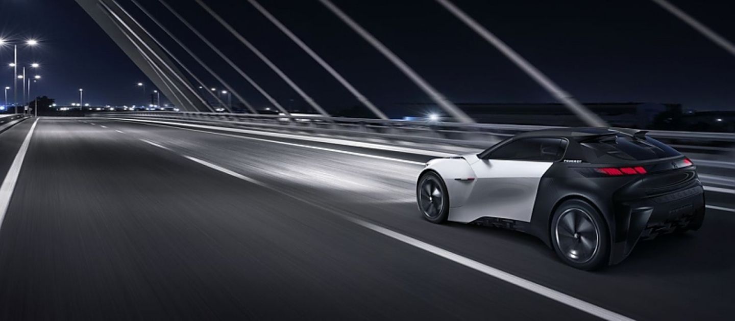 Der Peugeot Fractal soll eine Reichweite von bis zu 450 Kilometer haben