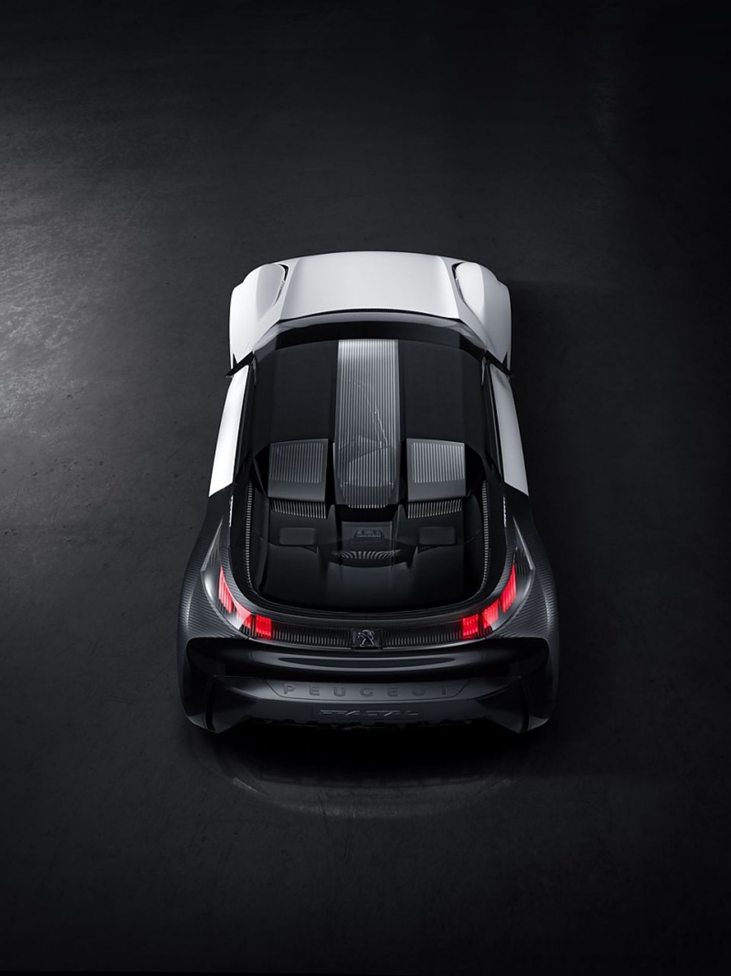 Der Peugeot Fractal wiegt rund eine Tonne