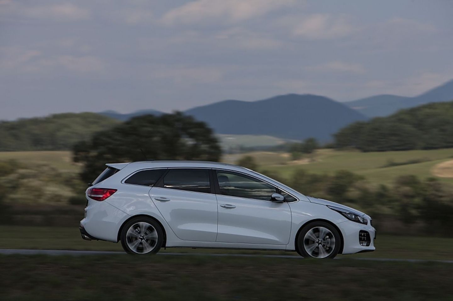 Der Kia ceed SW ist 4,51 Meter lang