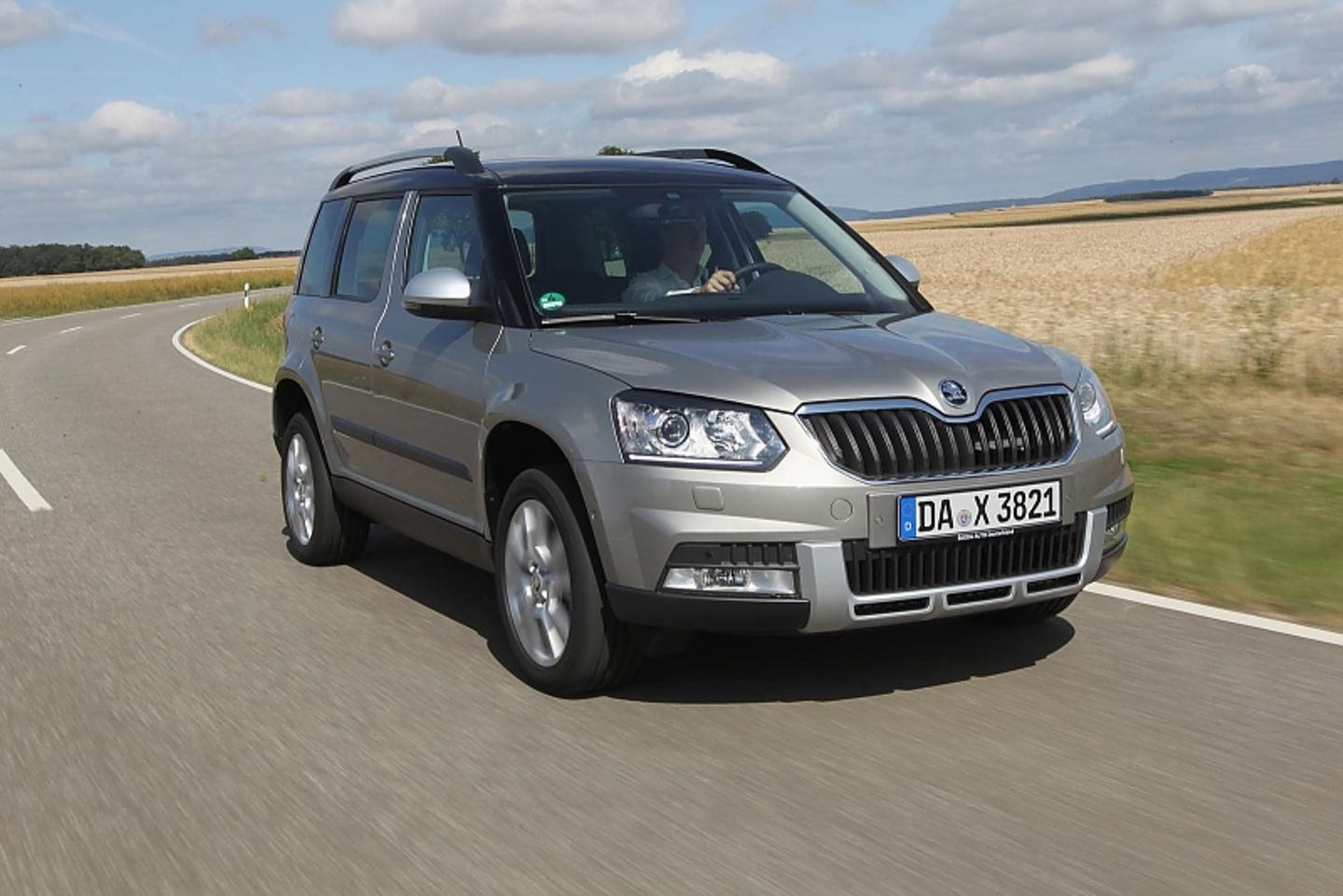 Етти 2. Шкода Йети 2.0 дизель. Skoda Yeti Style Outdoor комплектация. Шкода Йети второй ряд. Шкода етти 2 цилиндр.