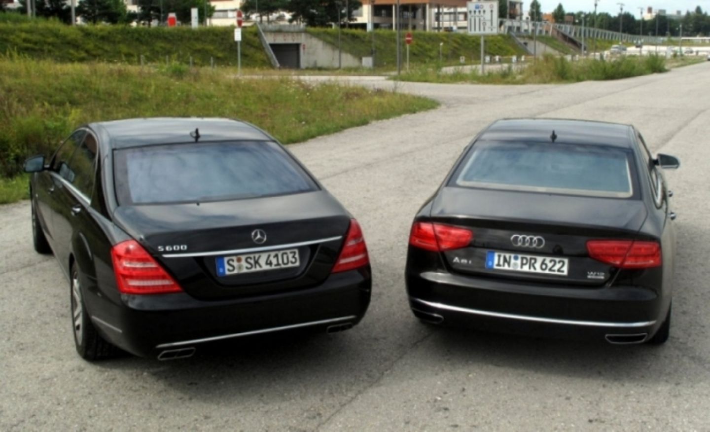 Mercedes S 600 L - Audi A8 L 6.3 W12