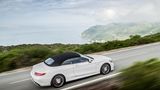 Mercedes S Klasse Cabrio 2016 - das Stoffdach öffnet und schließt innerhalb von 20 Sekunden bis Tempo 60