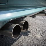 Der Motorensound ist knackig