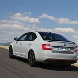 Das Kofferraumvolumen beträgt 590 Liter bis 1.580 Liter