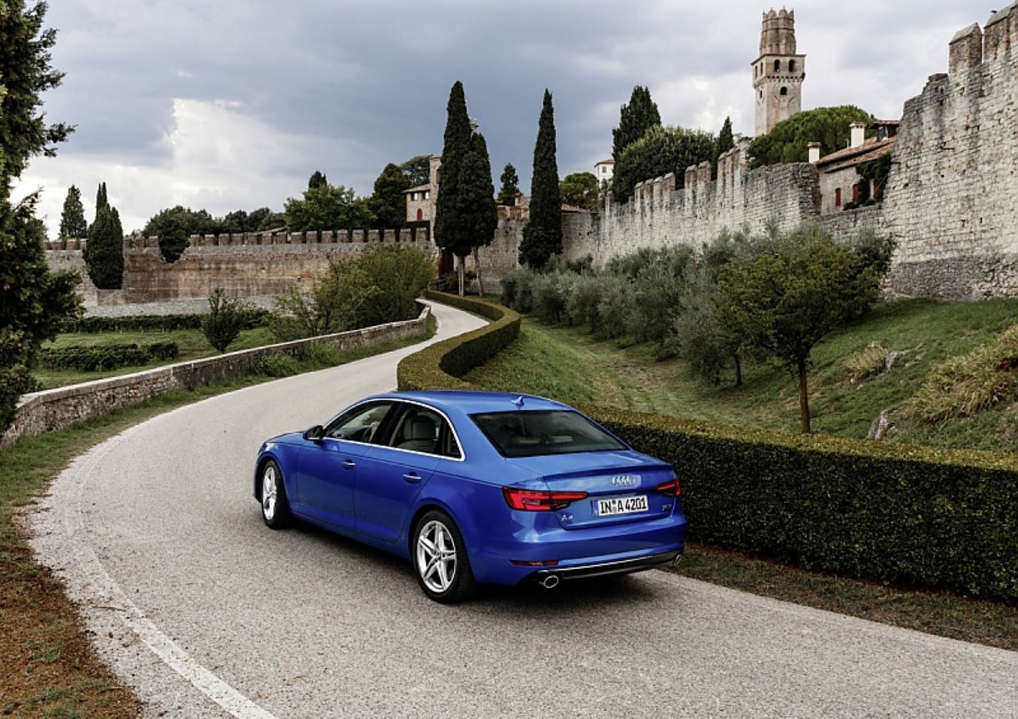 Audi A4 3.0 TDI - ab Anfang 2016 auch als Allradversion