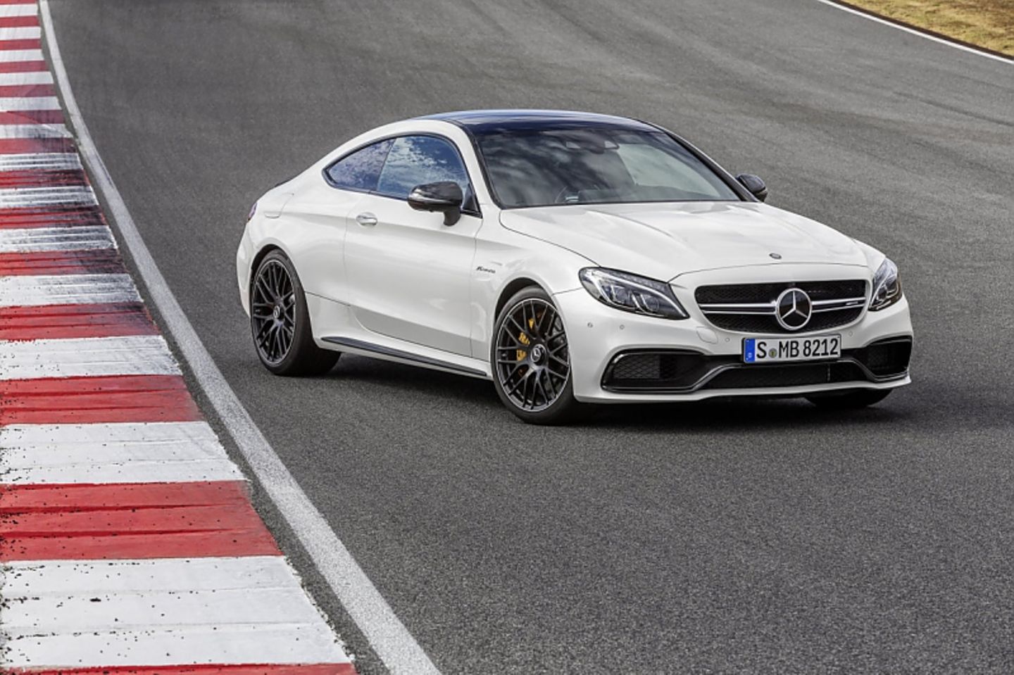 Mercedes Benz C 63 AMG