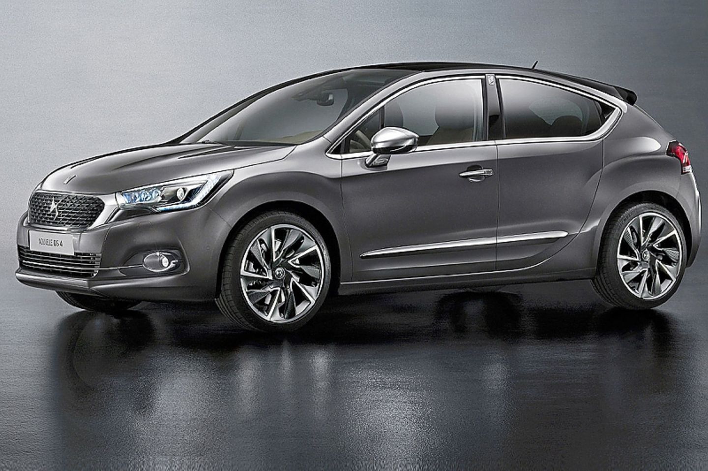 DS 4 Limousine