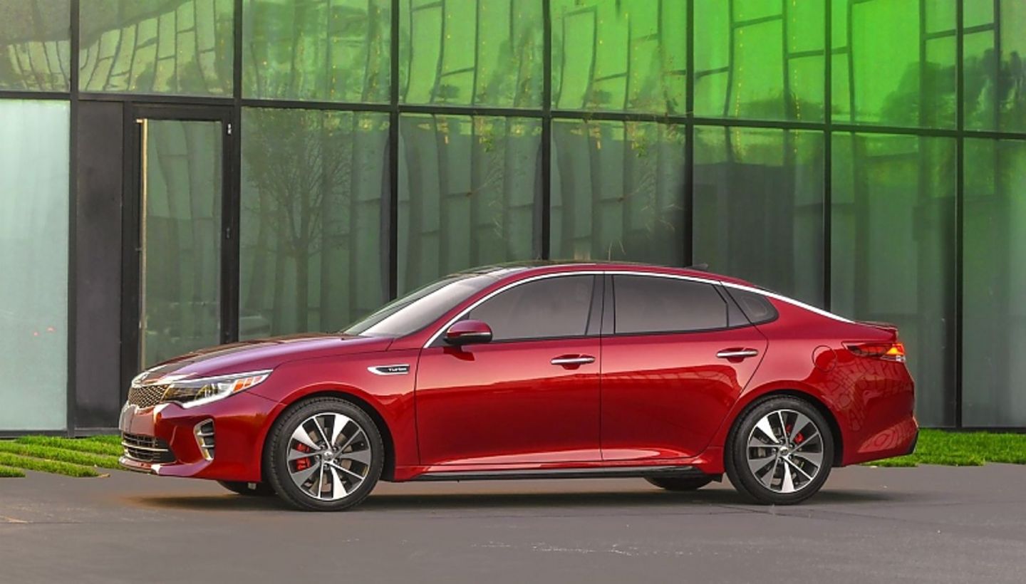 Kia Optima - erst einmal als Benziner und Diesel