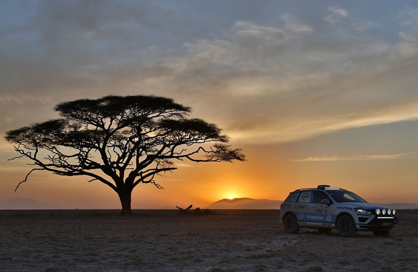 Weltrekordtour Kap zu Kap im VW Touareg 2015