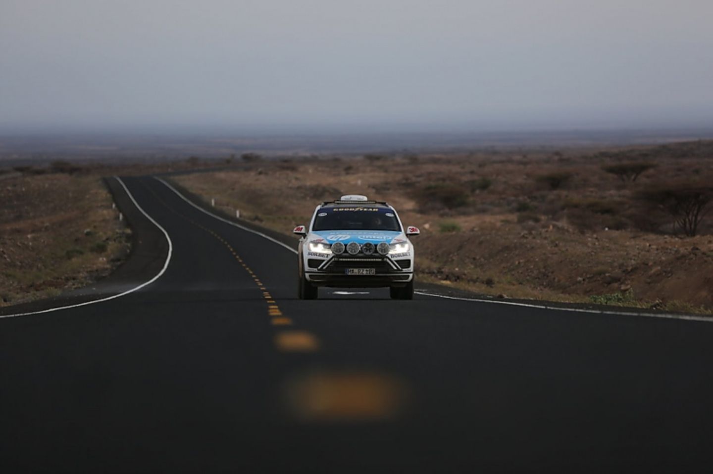 Weltrekordtour Kap zu Kap im VW Touareg 2015