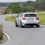 Ja, der Mercedes AMG A 45 4Matic ist ein echter Allradler.