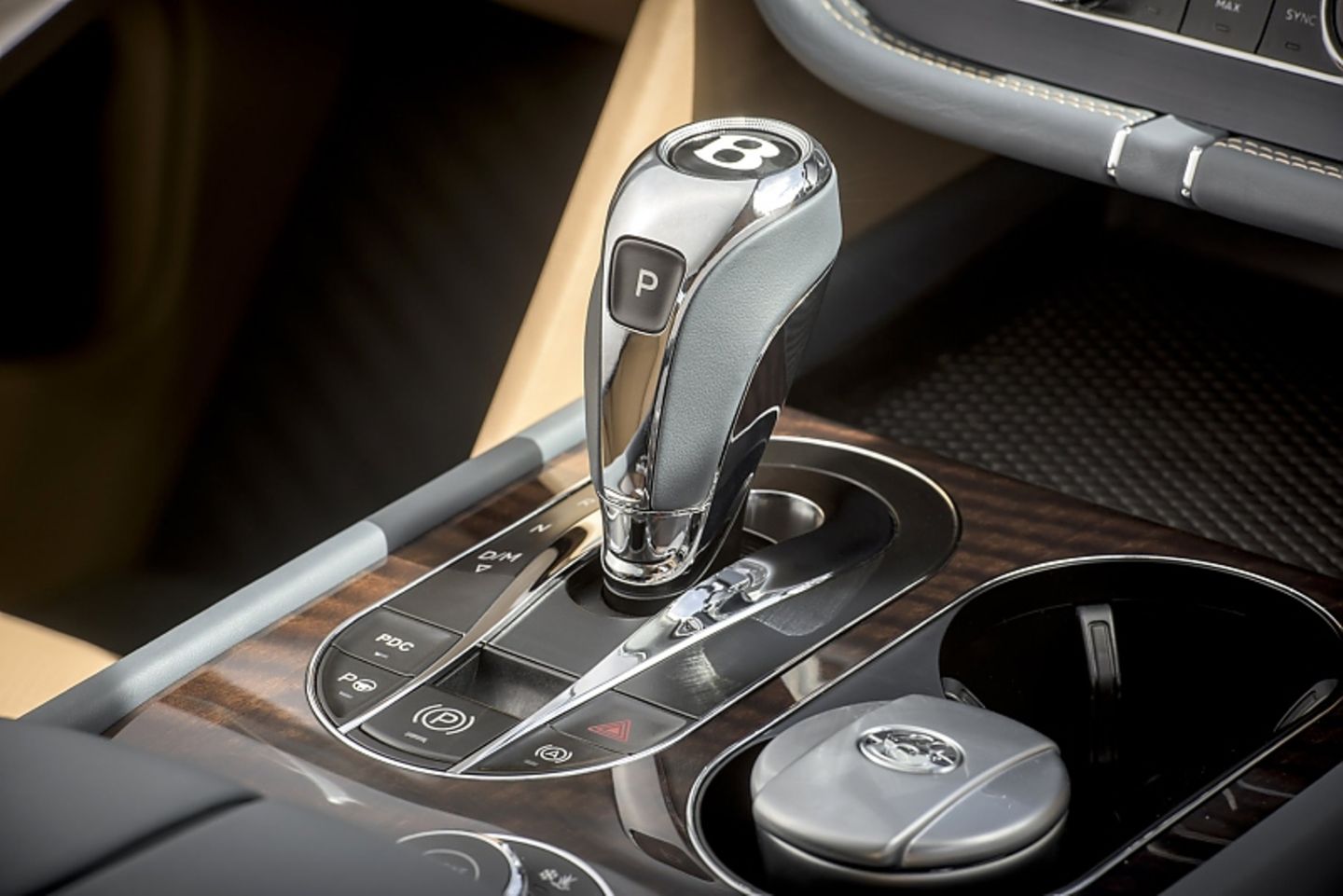 Bentley Bentayga - inkl. Achtgang-Automatik