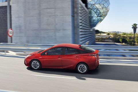 Toyota Prius 2016 - das Design wurde mit dem vom Mirai vereint
