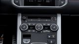 Acht-Zoll-Touchscreen mit altbackener Grafik
