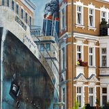 Künstler Gert Neuhaus hat das riesige Schiff "Phoenix" auf dieser Berliner Fassade verewigt