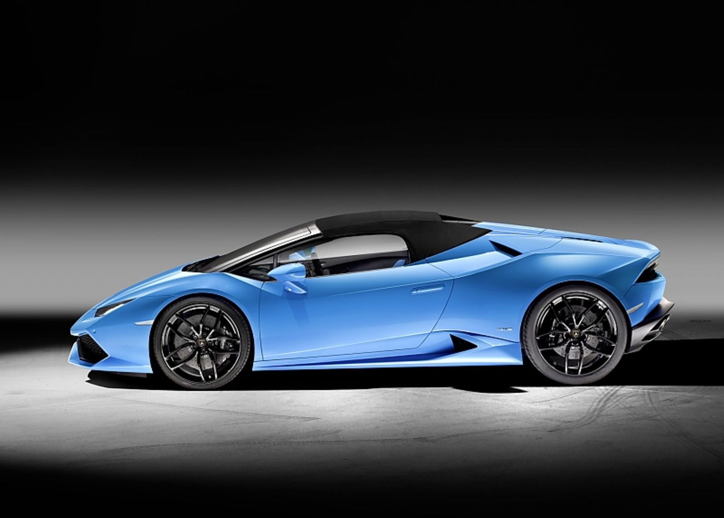 Lamborghini Huracan LP 610 4 Spyder - das Dach öffnet in 17 Sekunden bis Tempo 50
