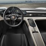 Das Cockpit des Porsche Misson E