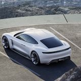 Porsche Misson E - flach gestreckt