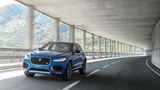 Der Jaguar F-Pace ist 4,73 Meter lang,...