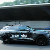 Jaguar F-Pace auf der Tour de France 2015