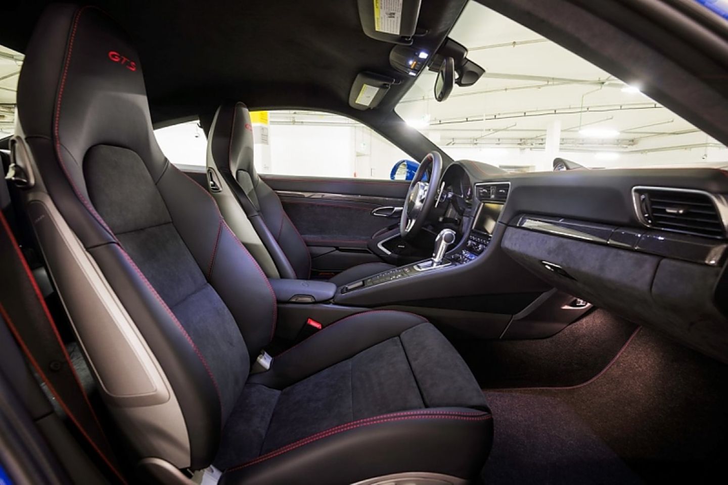 Der Innenraum des Porsche 911 GTS Club Coupé