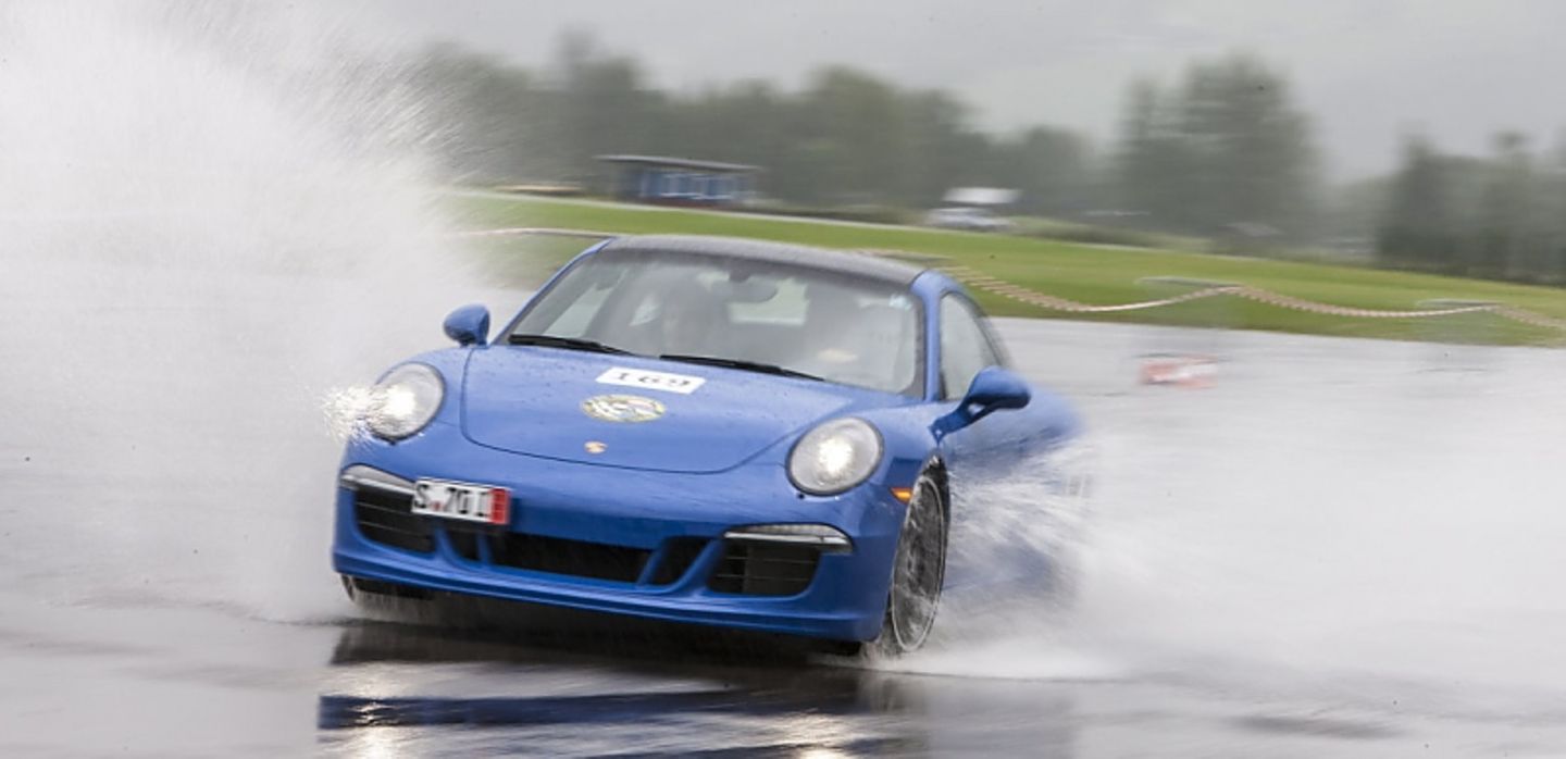 Porsche 911 GTS Club Coupé