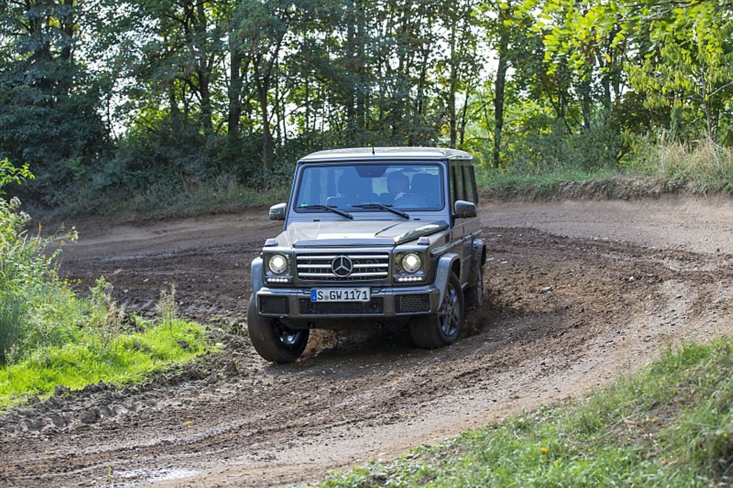 Sportlich darf es auch zugehen mit dem Mercedes Benz G 350 d.