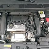 Der 1,6 Liter große Vierzylindermotor des Peugeot 308 GTi.