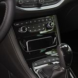 Opel Astra 1.4 Turbo - die Handyhalterung ist ohne Ladefunktion