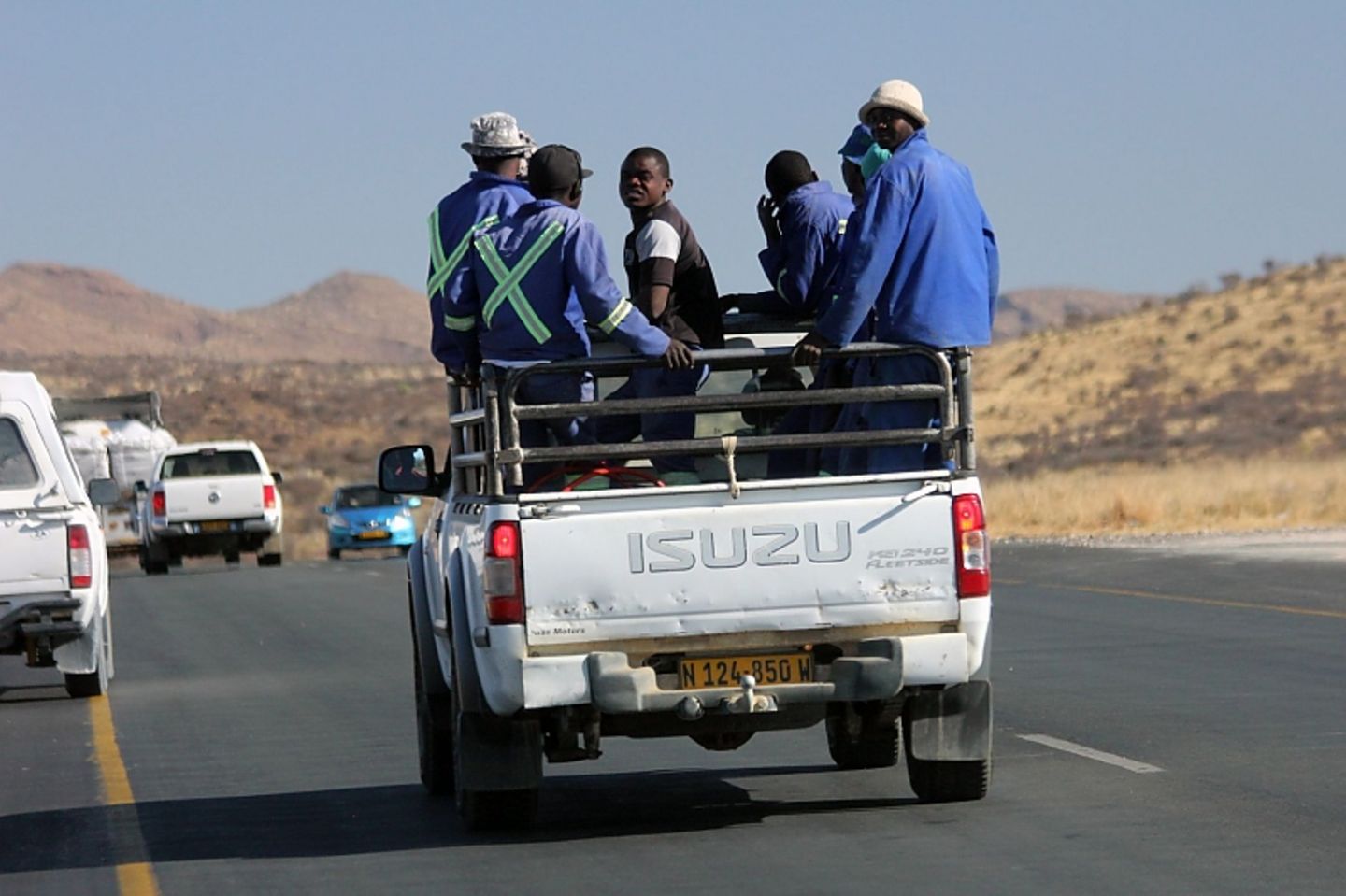 Ein typisches Straßenbild in Namibia.