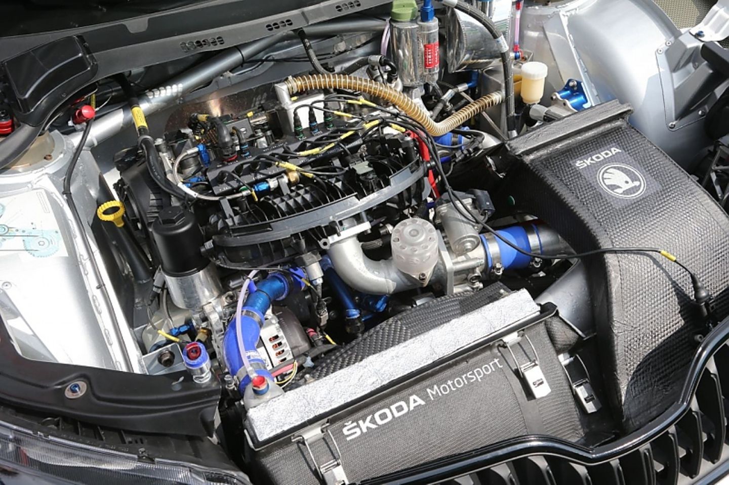 Der Motor leistet 280 PS