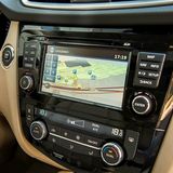 Die Navigationsgrafik beim Nissan X Trail 1.6 DIG-T ist angestaubt