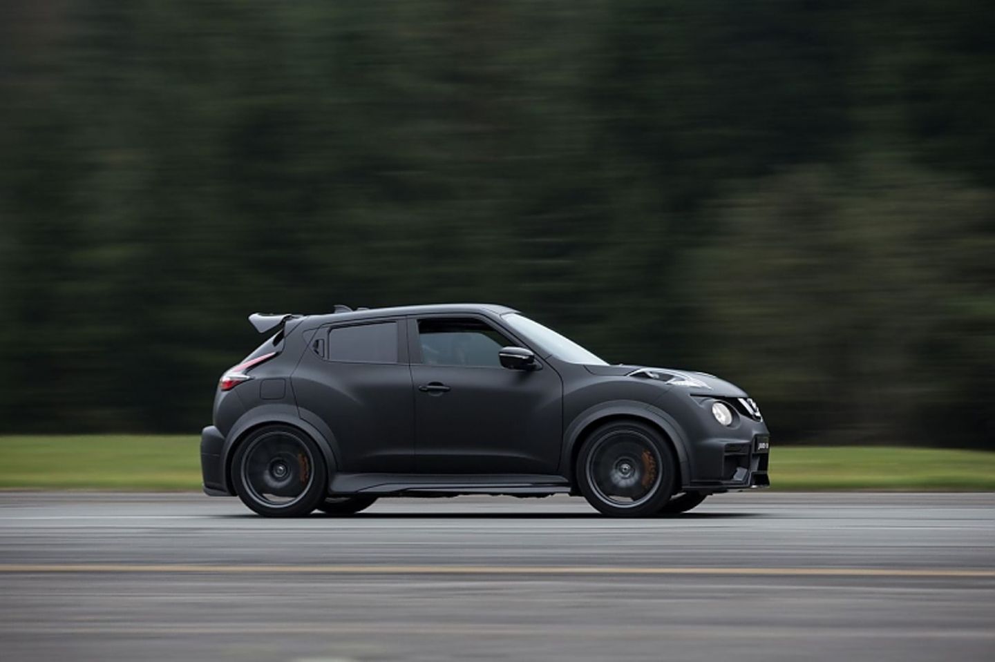 Der Nissan Juke-R 2.0 erreicht in unter drei Sekunden die 100 km/h