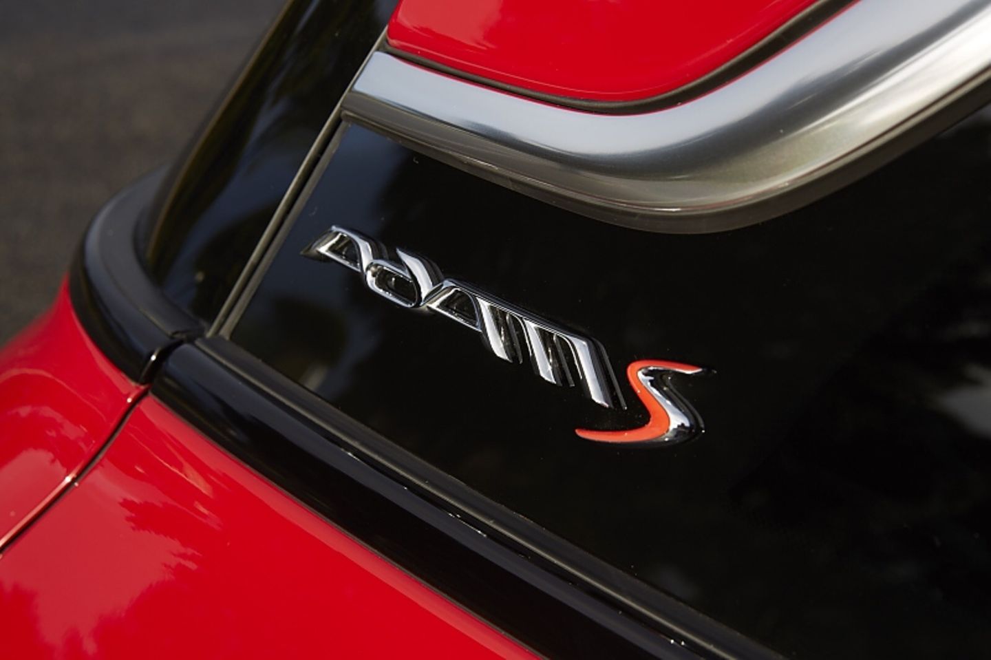 Opel Adam S
