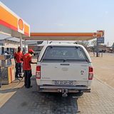 8,3 Liter braucht er auf 100 Kilometer.